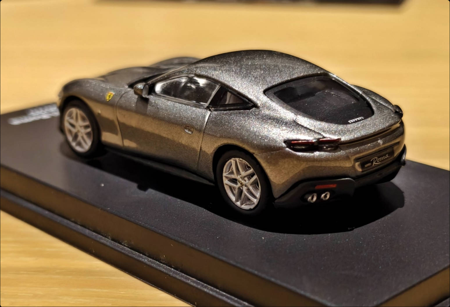 Car in Magazine 1:64 Scale Cen - Magazines ulasan dan harga